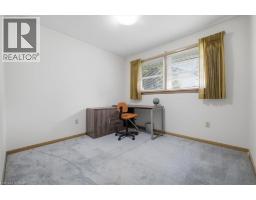 4 CORBETT Avenue - 16