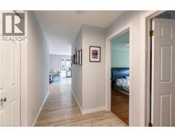 907 DOON VILLAGE Road - 16