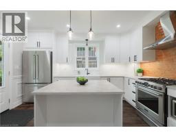 46 MURRAY Street E - 8