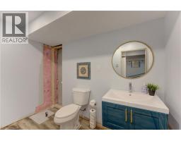 118 BROWN Street - 34