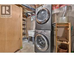 10 TRACEY Road - 33
