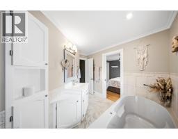 750 VINE Street - 22