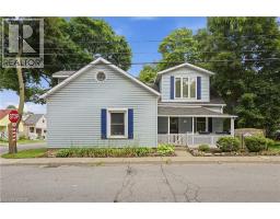 153 MONTROSE Street N - 1
