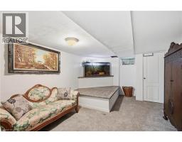153 MONTROSE Street N - 25