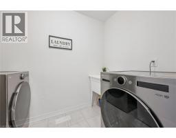 43 GEORGINA Street - 32