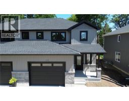 10 ROBERTS Street - 1