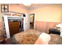 122 BRUCE Street - 12