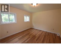 122 BRUCE Street - 21