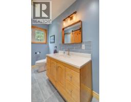 1249 NOTRE DAME Drive - 11
