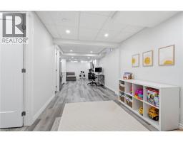 221 NISBET Boulevard - 38