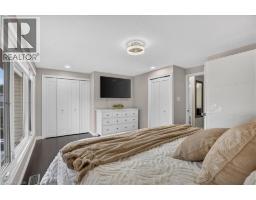 23 BRIAR KNOLL Drive - 31