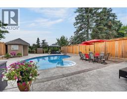 23 BRIAR KNOLL Drive - 41