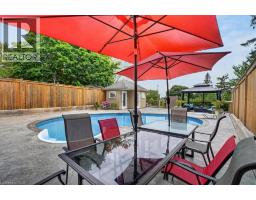 23 BRIAR KNOLL Drive - 48