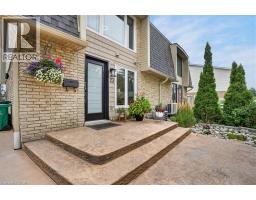 23 BRIAR KNOLL Drive - 5