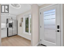 23 BRIAR KNOLL Drive - 8