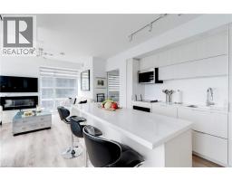 370 MARTHA Street UnitNo. 1707 - 6