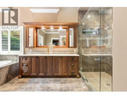 253 ROSSMORE Boulevard - 27