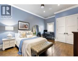 253 ROSSMORE Boulevard - 35