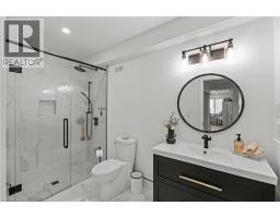 55 SWAN Avenue - 30