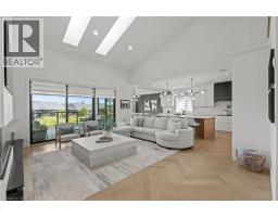 55 SWAN Avenue - 36