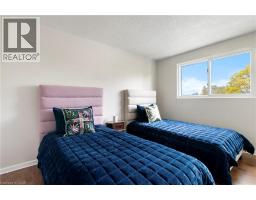29 WOODLAWN Avenue - 11