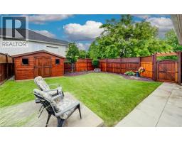 27 CHANDOS Drive - 42