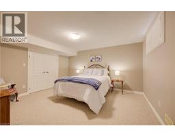 24 THIMBLEBERRY Crossing - 32