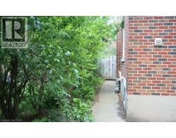 8 MARLBOROUGH Road - 37
