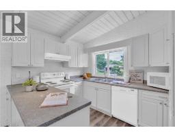 72 MASSEY Avenue - 11