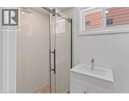 73 ADAIR Avenue S - 27