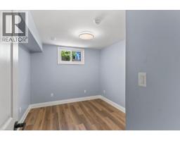 73 ADAIR Avenue S - 29