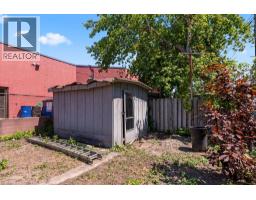 73 ADAIR Avenue S - 36