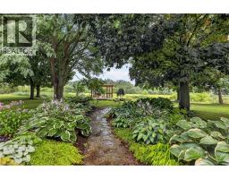 92 SHEPHARD Place - 33