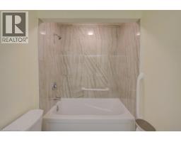 52 BLUE SPRINGS Drive UnitNo. 32 - 18