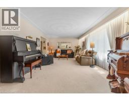 11 GREY OWL Drive - 20