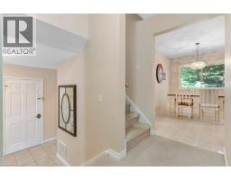 11 GREY OWL Drive - 22