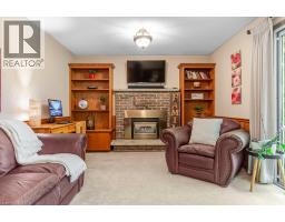 11 GREY OWL Drive - 6