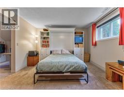 40 PETER Street - 29