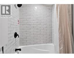 592 ABERDEEN Avenue - 42