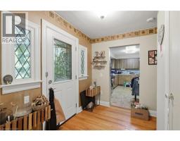 356 THOMPSON Road - 8