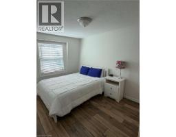 23 BENTLEY Place - 18