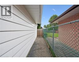 534 N BISHOP Street N - 27