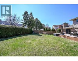 621 TOMAHAWK Crescent - 41