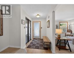 621 TOMAHAWK Crescent - 5