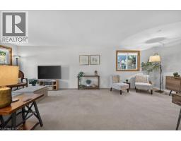 621 TOMAHAWK Crescent - 7