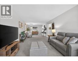 621 TOMAHAWK Crescent - 9