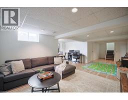 523 BEECHWOOD Drive UnitNo. 15 - 23