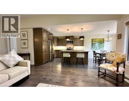 66 DRIFTWOOD Drive - 18
