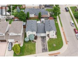 10 RICHVIEW Drive - 3