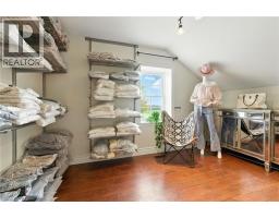 437 6TH CONCESSION Road E - 30